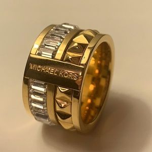 MICHAEL KORS BARREL RING